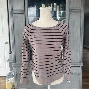 Pink Clover Women's Striped Mauve and Black Sweater